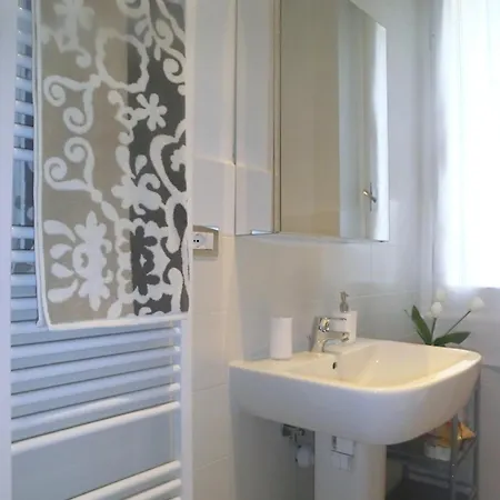 Apartment Luminoso E Accogliente A 4 Minuti Dalle Spiagge Sestri Levante
